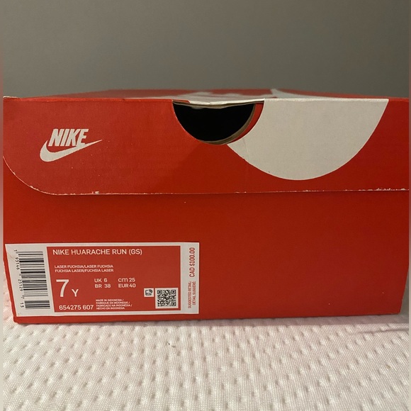 Nike Huarache Run. Boys Grade school US 7Y. Never been worn - Picture 2 of 6